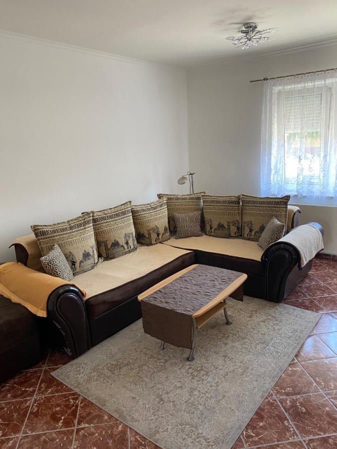 Вілла House Damado Deluxe Otteveny Екстер'єр фото