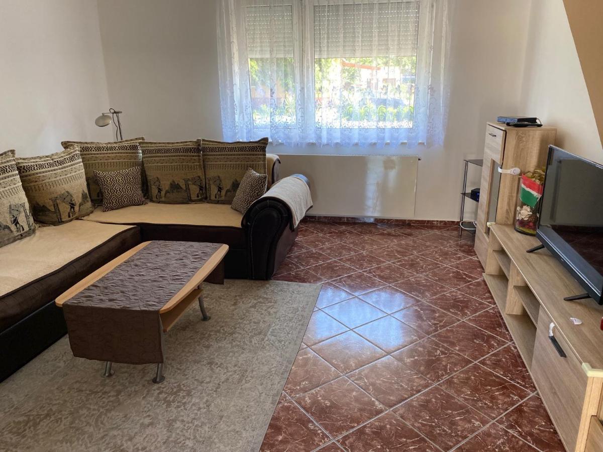 Вілла House Damado Deluxe Otteveny Екстер'єр фото